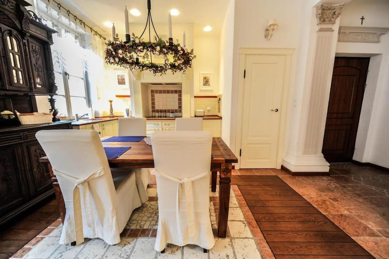 Castle Square Apartment Варшава Экстерьер фото