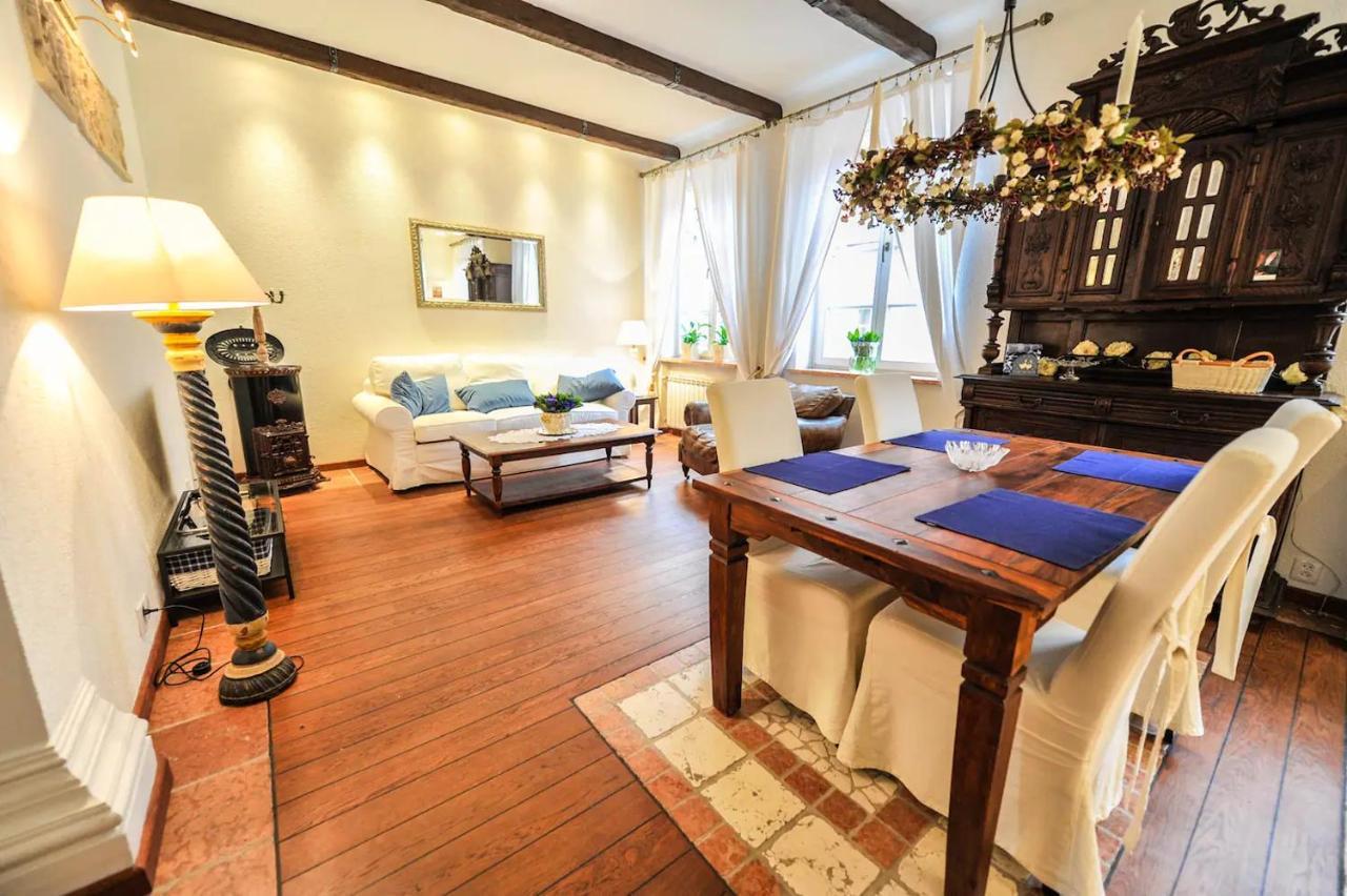 Castle Square Apartment Варшава Экстерьер фото