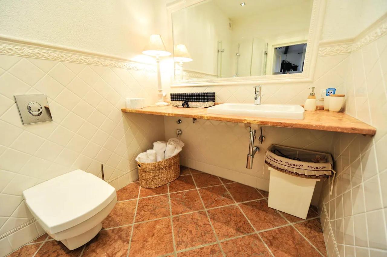 Castle Square Apartment Варшава Экстерьер фото